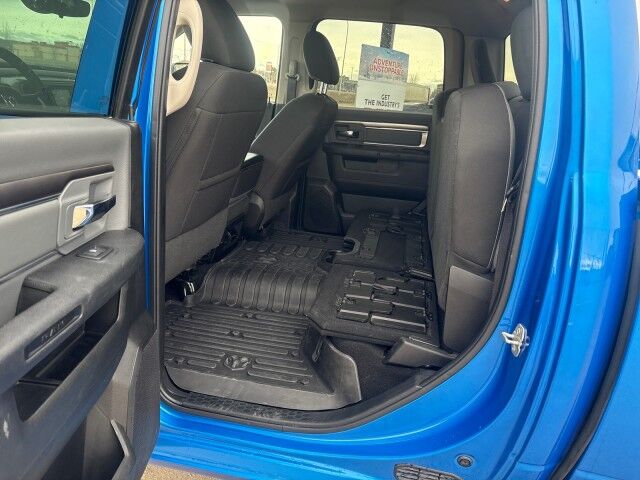 2023 Ram 1500 Classic SLT Whitecourt AB