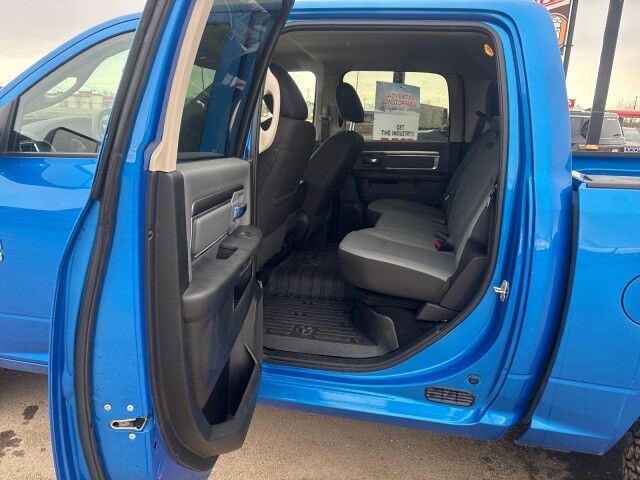 2023 Ram 1500 Classic SLT Whitecourt AB