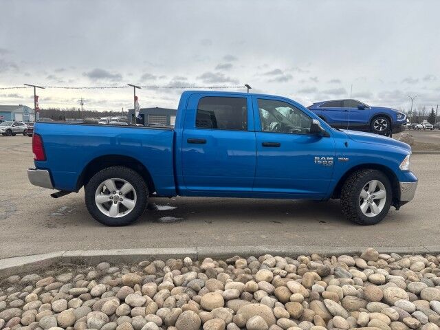 2023 Ram 1500 Classic SLT Whitecourt AB