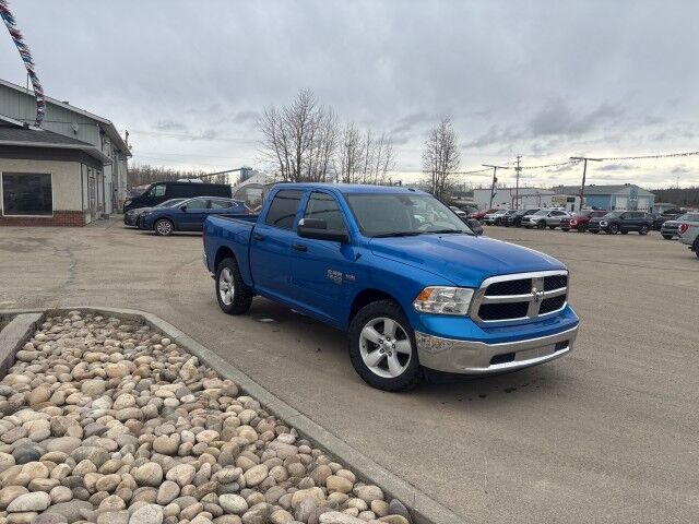 2023 Ram 1500 Classic SLT Whitecourt AB
