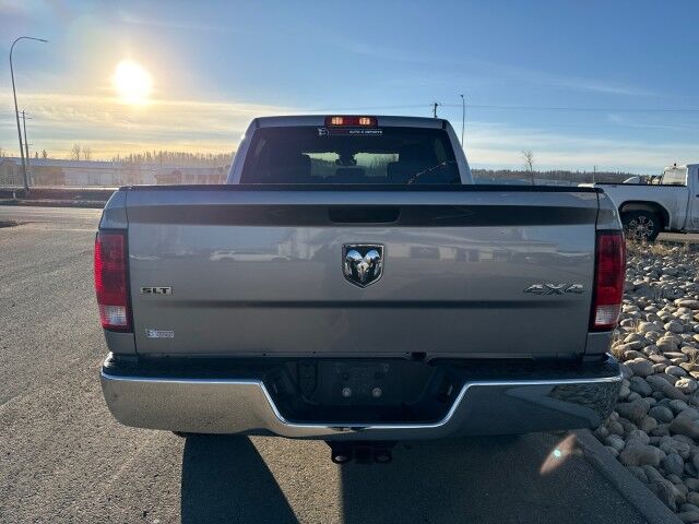 2023 Ram 1500 Classic SLT Whitecourt AB