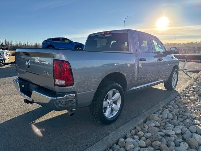 2023 Ram 1500 Classic SLT Whitecourt AB