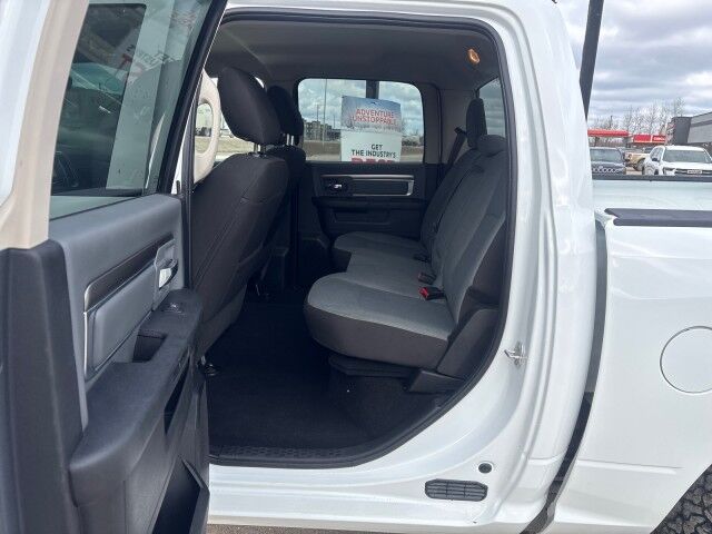 2023 Ram 1500 Classic SLT Whitecourt AB