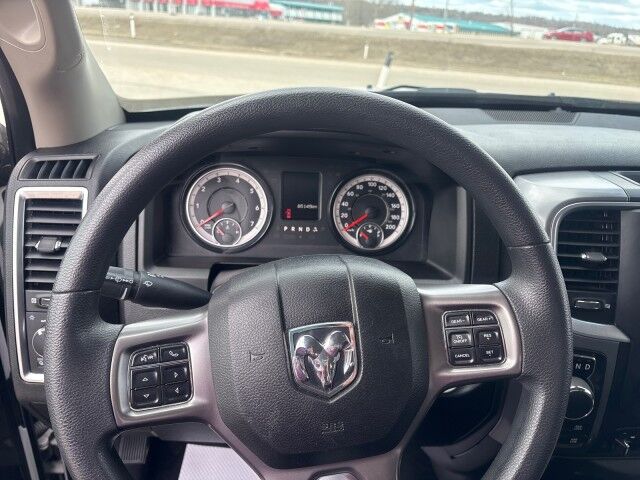 2023 Ram 1500 Classic SLT Whitecourt AB