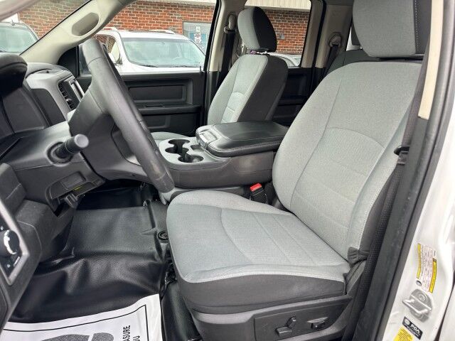 2023 Ram 1500 Classic Tradesman Quad Cab Pickup w/ ARE Work Cap Ashland VA