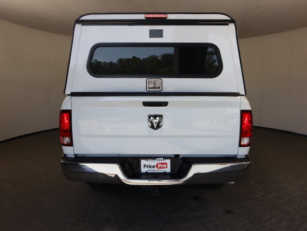 2023 Ram 1500 Classic Tradesman SXT w/Hemi Maumee OH