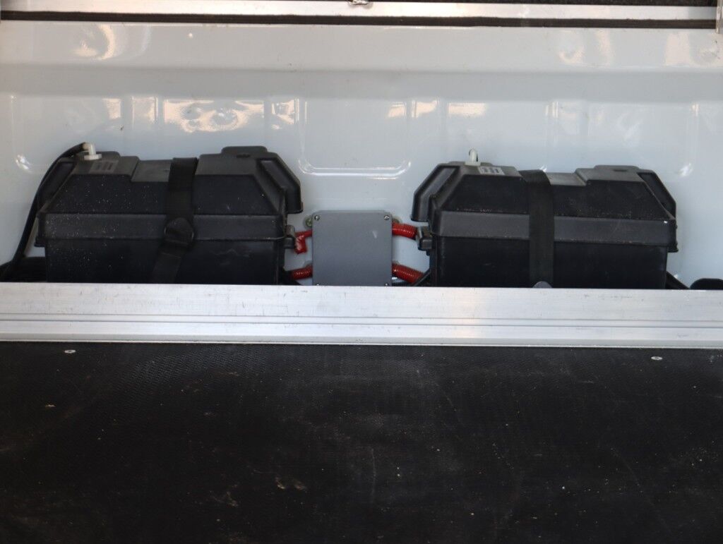 2023 Ram 1500 Classic Tradesman SXT w/Hemi Maumee OH