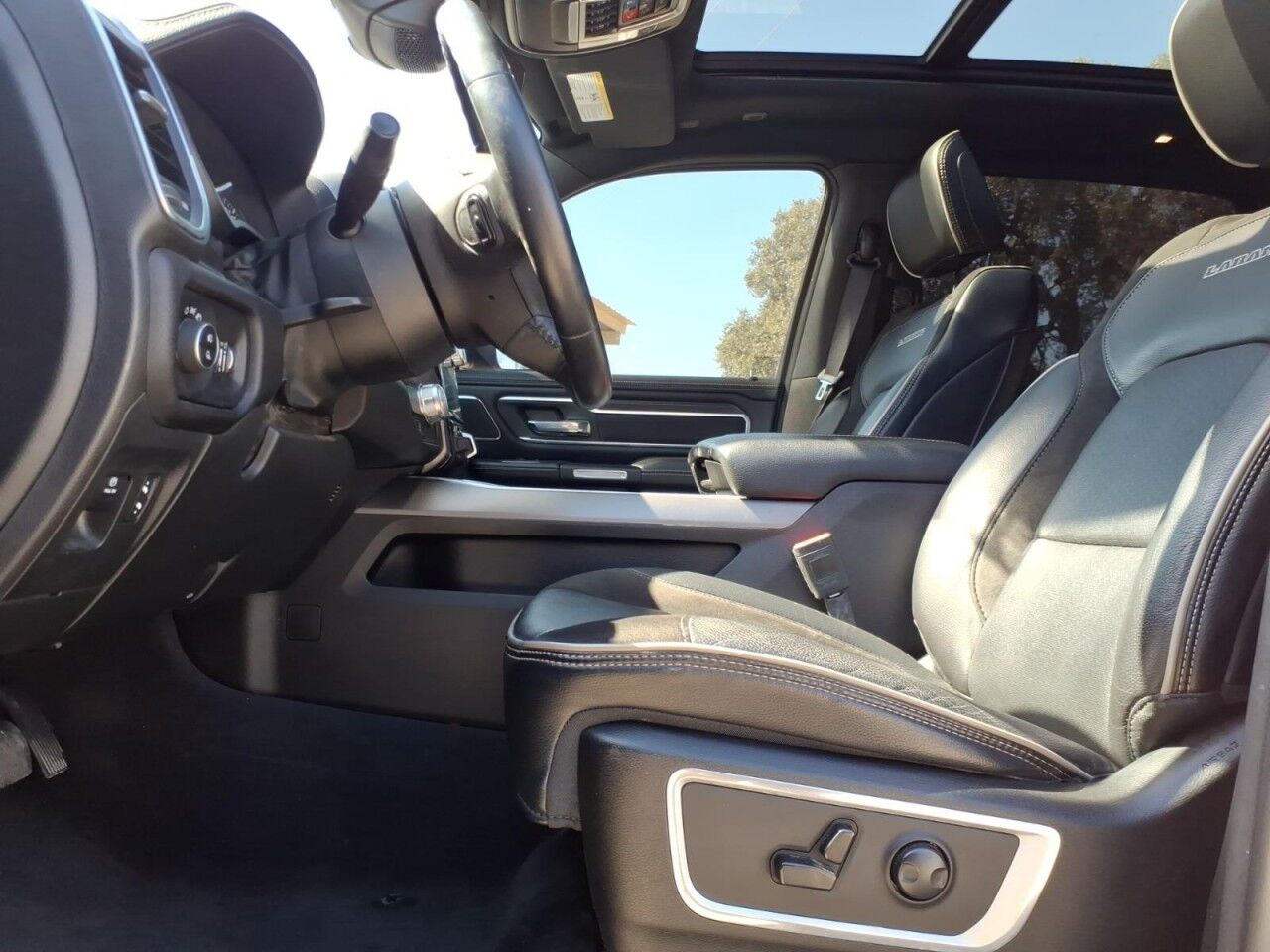 2023 Ram 1500 Laramie Uvalde TX