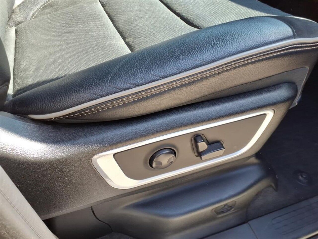 2023 Ram 1500 Laramie Uvalde TX