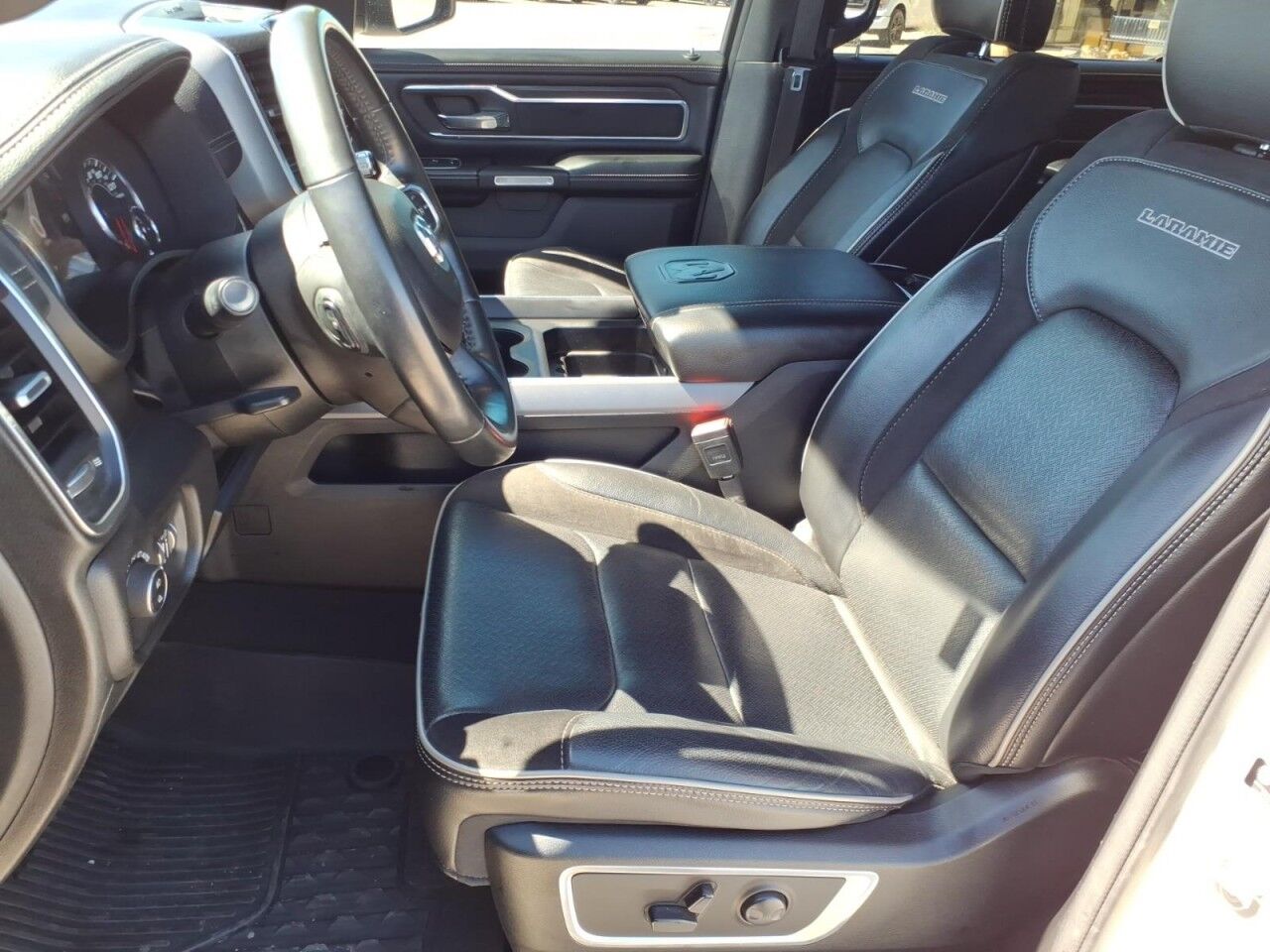 2023 Ram 1500 Laramie Uvalde TX