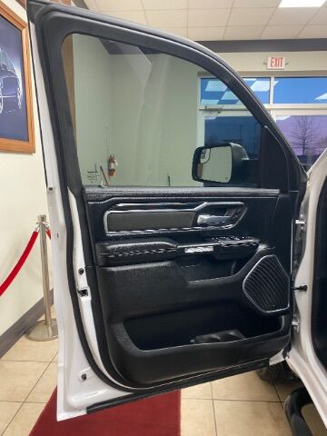 2023 Ram 1500 Laramie Crew Cab 4x4 5'7 Box Charlotte NC