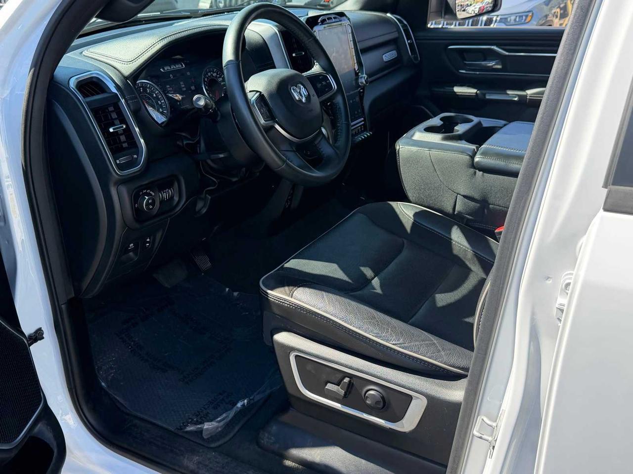 2023 Ram 1500 Laramie Irving TX