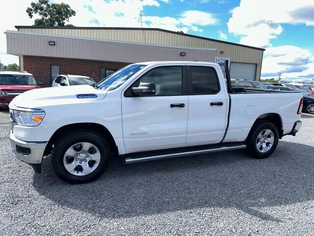 2023 Ram 1500 Quad Cab Big Horn 4x4 5.7L