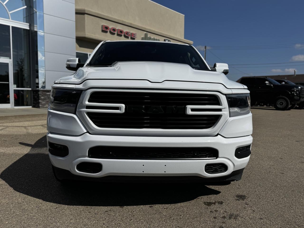 2023 Ram 1500 Sport GT Crew Cab 4x4 | HEMI V8 | Low KMs | Backup Camera | Leather | Remote Start Redwater AB