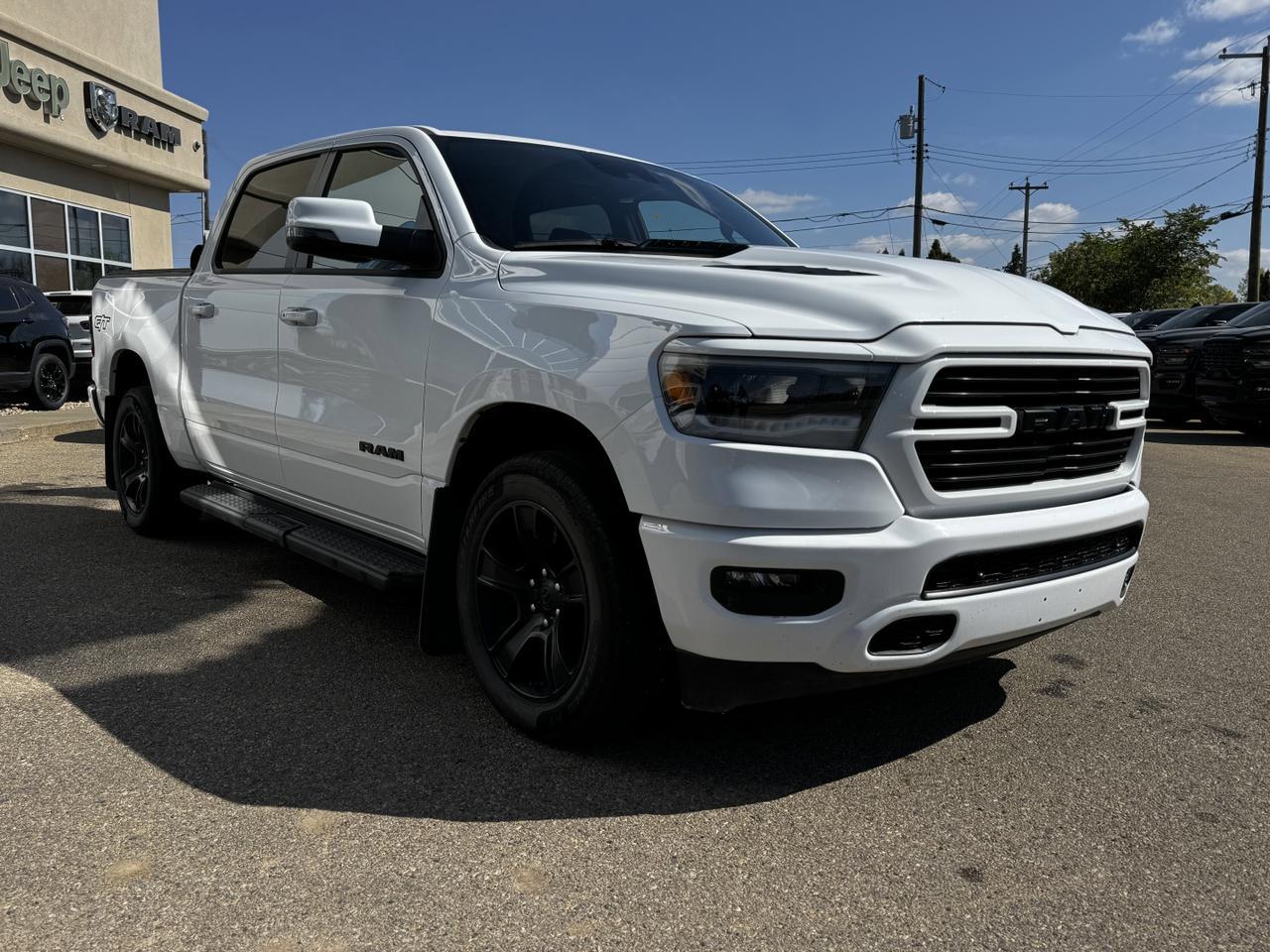 2023 Ram 1500 Sport GT Crew Cab 4x4 | HEMI V8 | Low KMs | Backup Camera | Leather | Remote Start Redwater AB