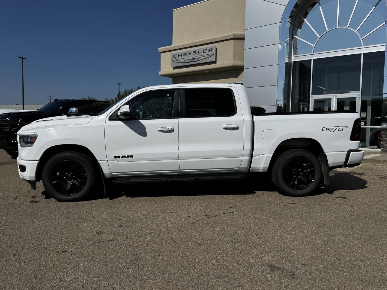 2023 Ram 1500 Sport GT Crew Cab 4x4 | HEMI V8 | Low KMs | Backup Camera | Leather | Remote Start Redwater AB