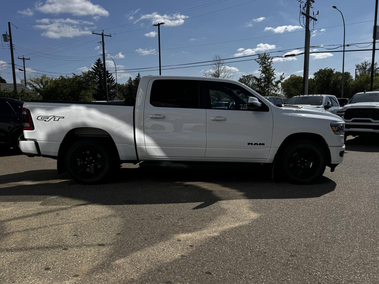 2023 Ram 1500 Sport GT Crew Cab 4x4 | HEMI V8 | Low KMs | Backup Camera | Leather | Remote Start Redwater AB