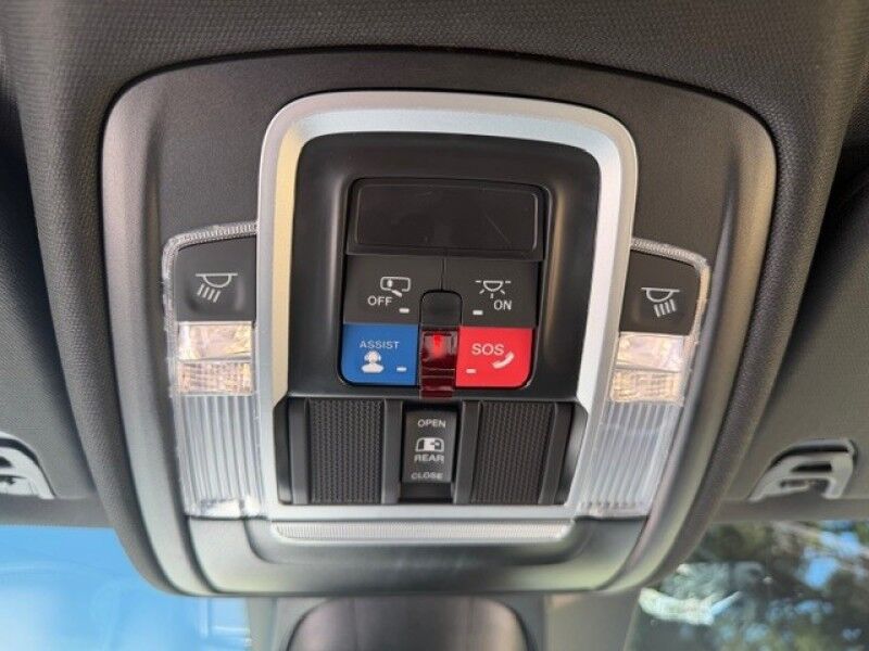 2023 Ram 1500 TRX LIFTED LOTS OF UPGRADES 4X4 WHEELS LIKE NEW ICE COLD AC Sarasota FL