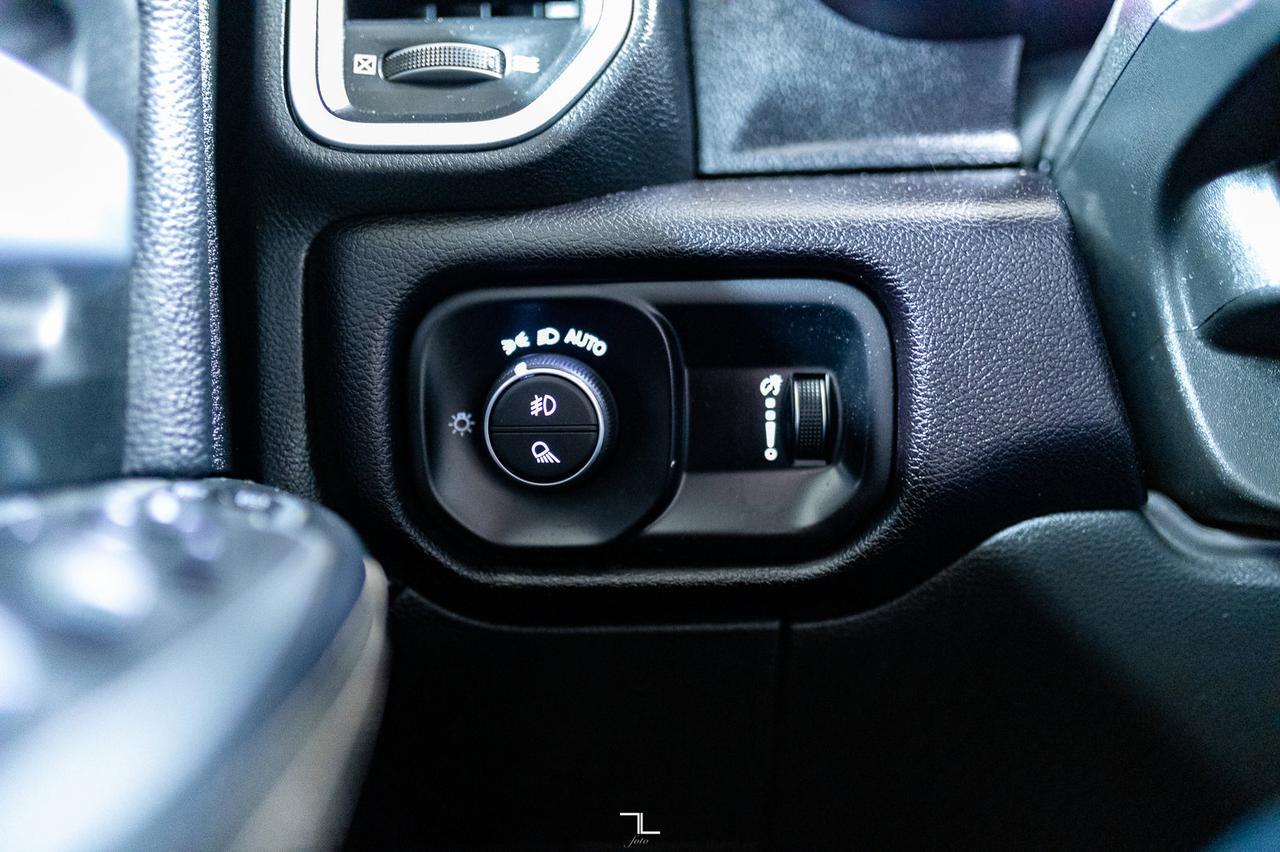 2023 Ram 2500 4x4 Crew Cab Big Horn Diesel Nav BCam Red Deer AB