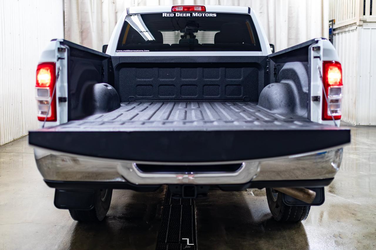 2023 Ram 2500 4x4 Crew Cab Big Horn HEMI Nav BCam Red Deer AB