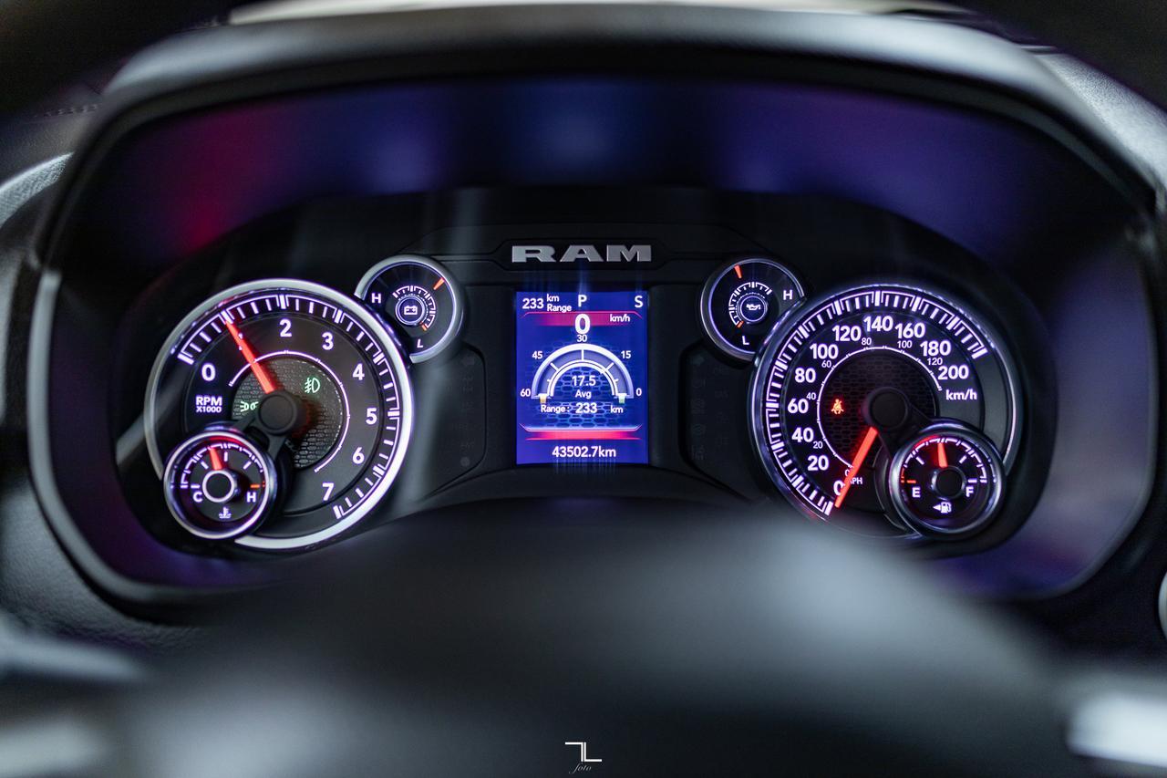 2023 Ram 2500 4x4 Crew Cab Big Horn HEMI Nav BCam Red Deer AB