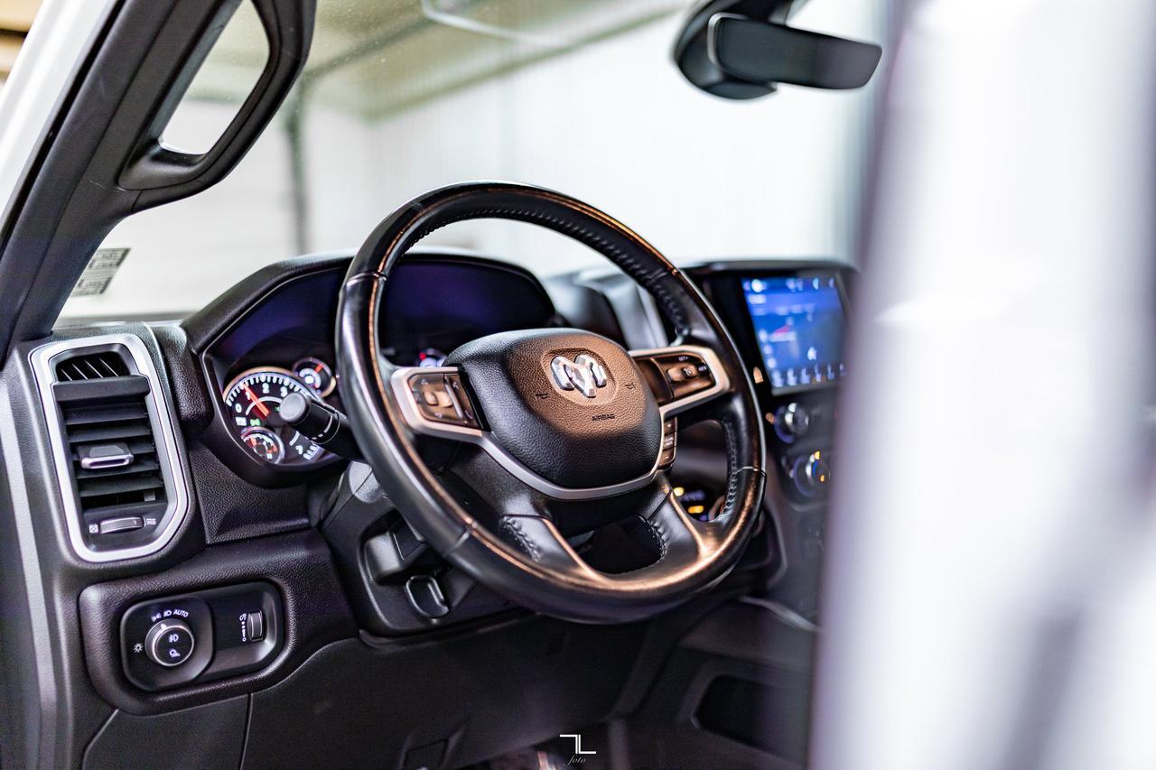 2023 Ram 2500 4x4 Crew Cab Big Horn HEMI Nav BCam Red Deer AB