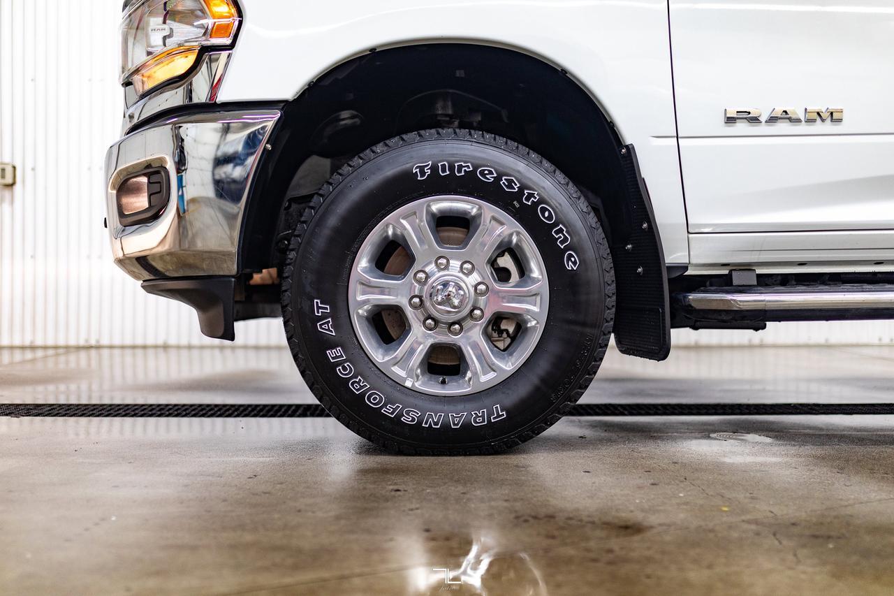 2023 Ram 2500 4x4 Crew Cab Big Horn HEMI Nav BCam Red Deer AB