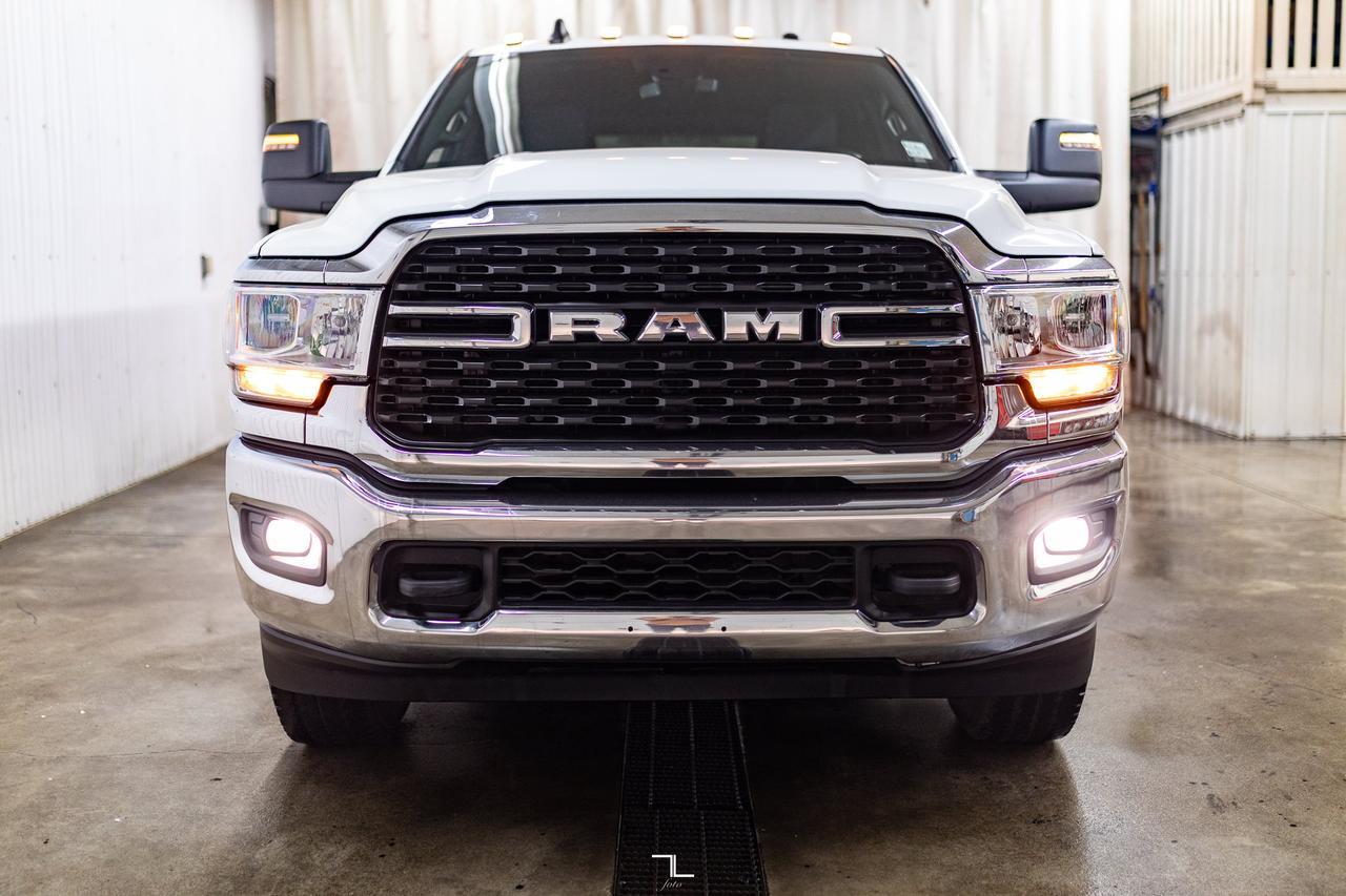 2023 Ram 2500 4x4 Crew Cab Big Horn HEMI Nav BCam Red Deer AB