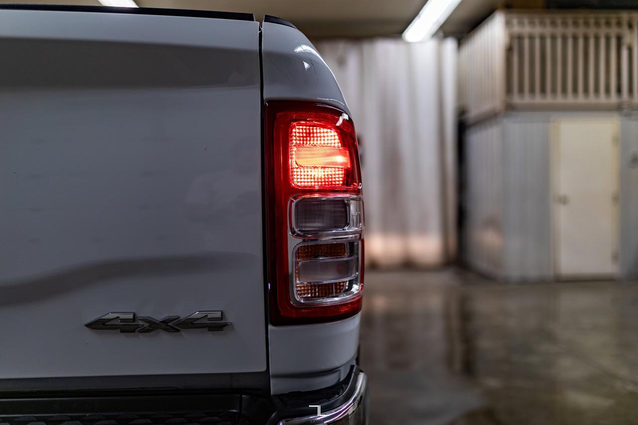 2023 Ram 2500 4x4 Crew Cab Big Horn HEMI Nav BCam Red Deer AB