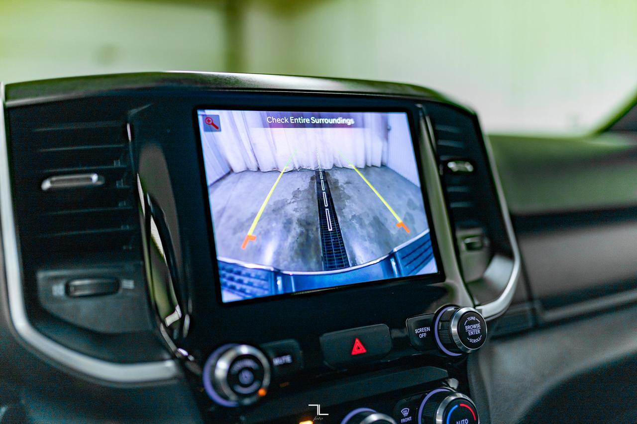 2023 Ram 2500 4x4 Crew Cab Big Horn HEMI Nav BCam Red Deer AB