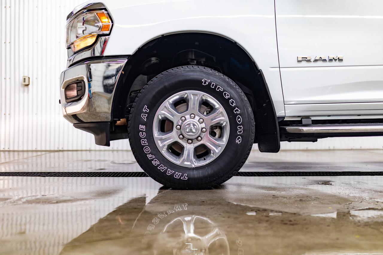 2023 Ram 2500 4x4 Crew Cab Big Horn HEMI Nav BCam Red Deer AB