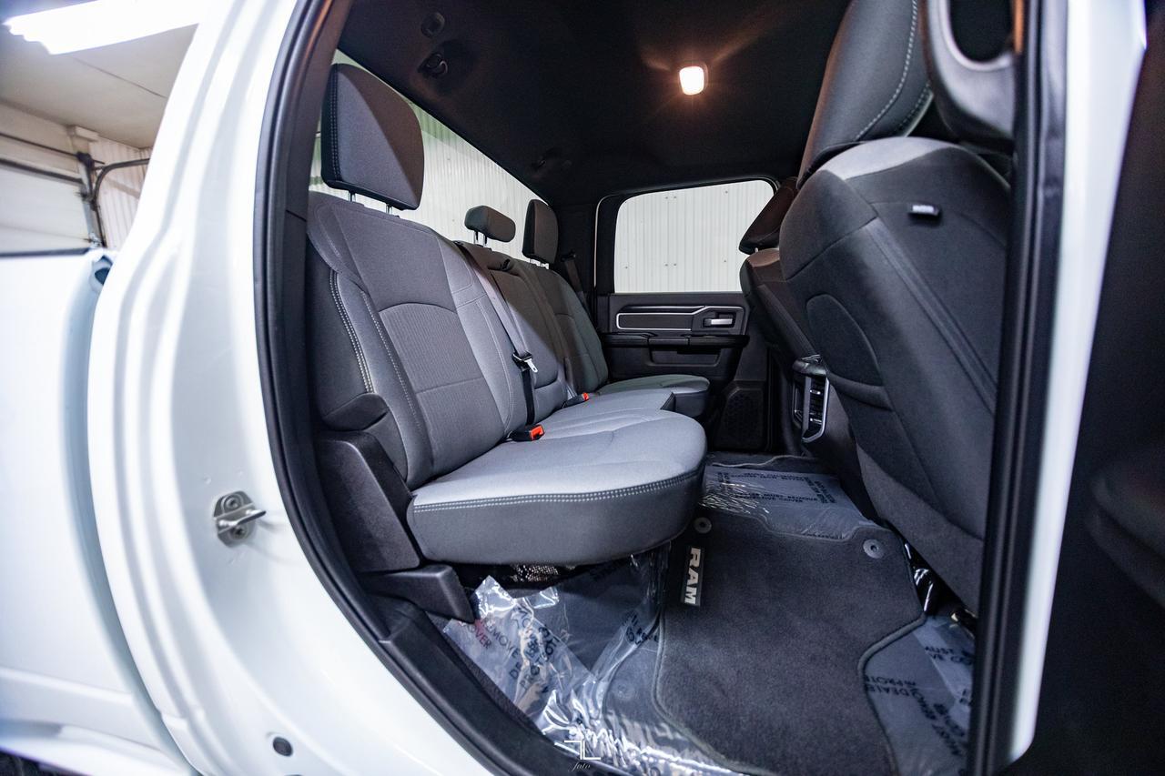 2023 Ram 2500 4x4 Crew Cab Big Horn HEMI Nav BCam Red Deer AB