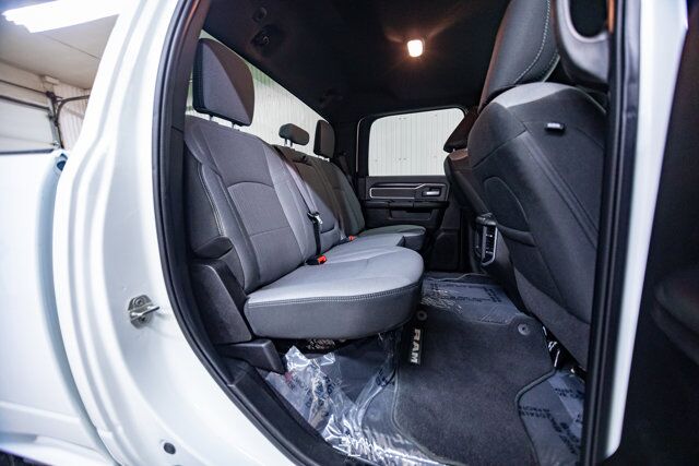 2023 Ram 2500 4x4 Crew Cab Big Horn HEMI Nav BCam Red Deer AB