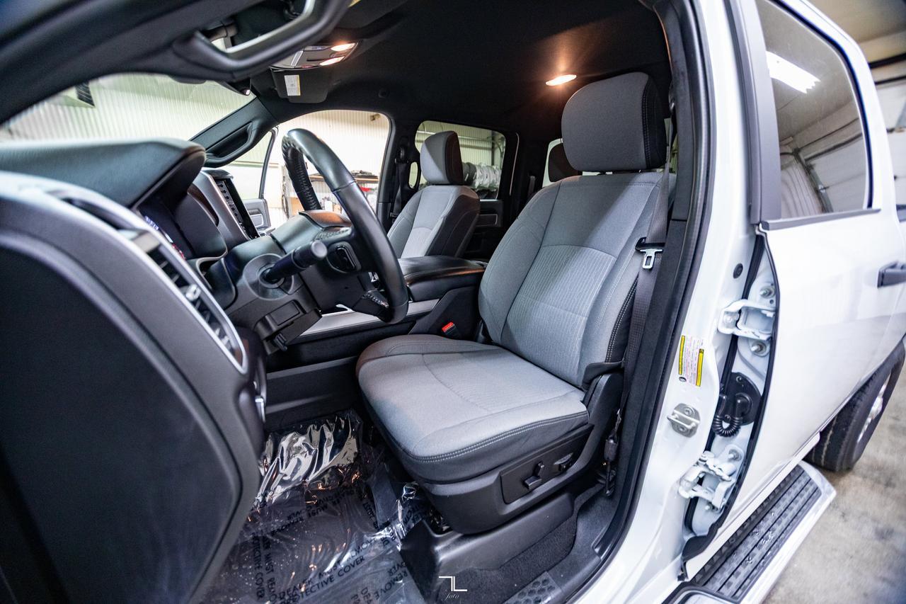 2023 Ram 2500 4x4 Crew Cab Big Horn HEMI Nav BCam Red Deer AB