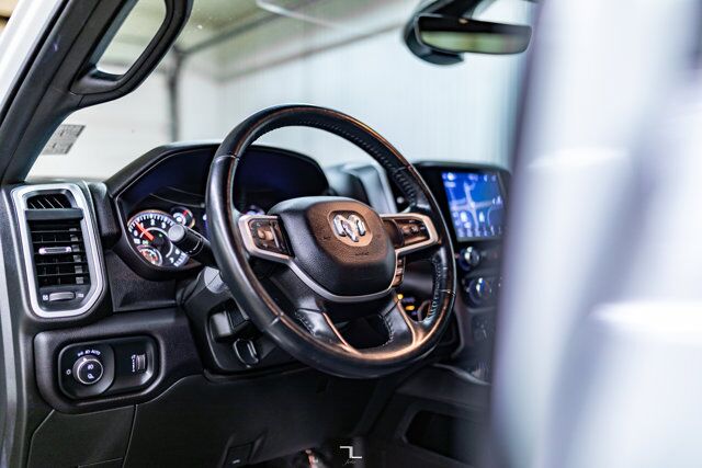 2023 Ram 2500 4x4 Crew Cab Big Horn HEMI Nav BCam Red Deer AB