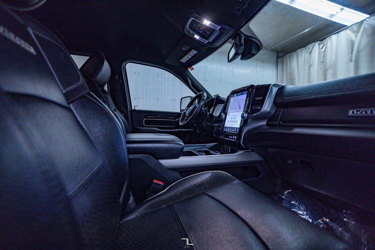 2023 Ram 2500 4x4 Crew Cab Laramie Diesel Leather Nav BCam Red Deer AB