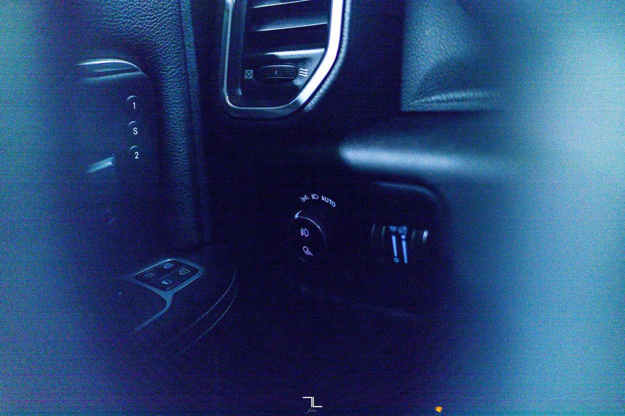 2023 Ram 2500 4x4 Crew Cab Laramie Diesel Leather Nav BCam Red Deer AB