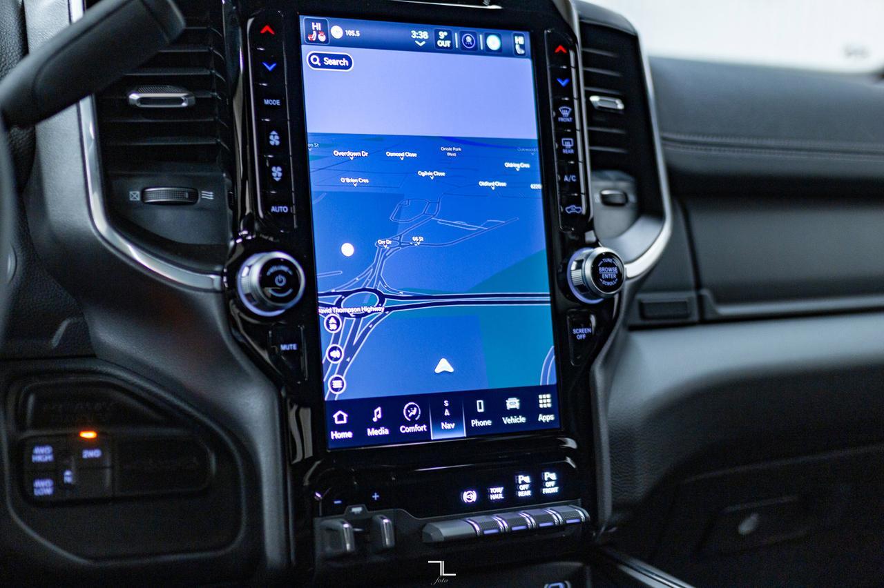 2023 Ram 2500 4x4 Crew Cab Laramie Diesel Leather Nav BCam Red Deer AB