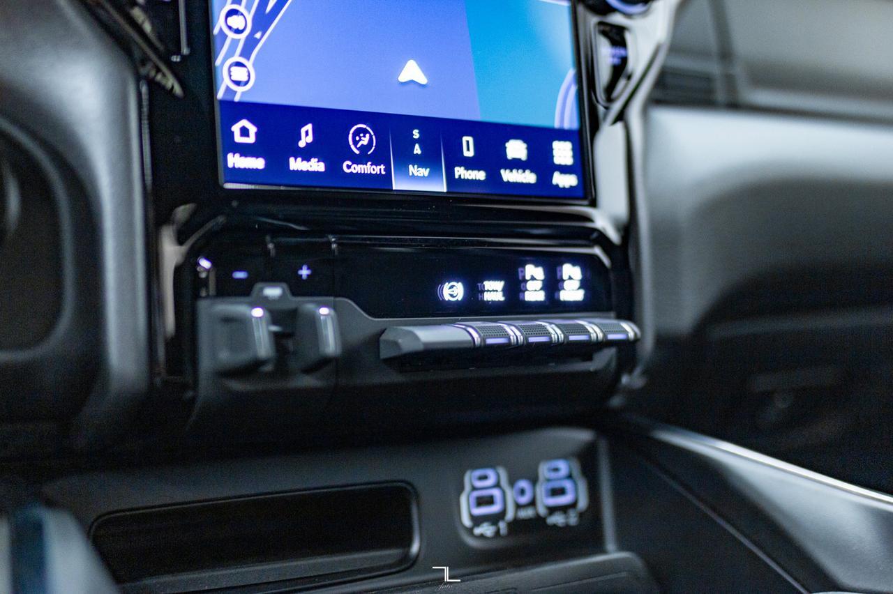 2023 Ram 2500 4x4 Crew Cab Laramie Diesel Leather Nav BCam Red Deer AB