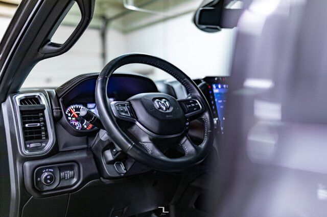 2023 Ram 2500 4x4 Crew Cab Laramie Diesel Leather Nav BCam Red Deer AB