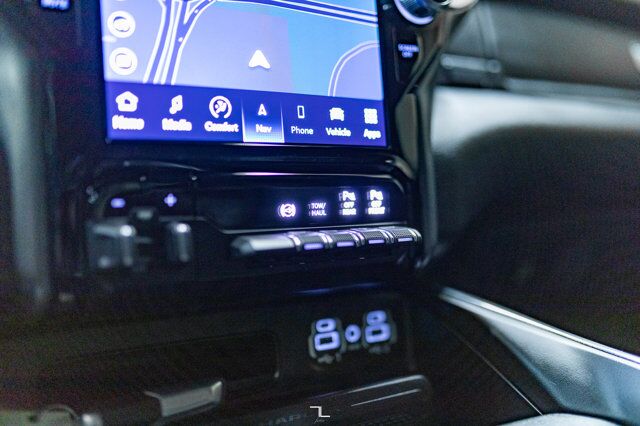 2023 Ram 2500 4x4 Crew Cab Laramie Diesel Leather Nav BCam Red Deer AB