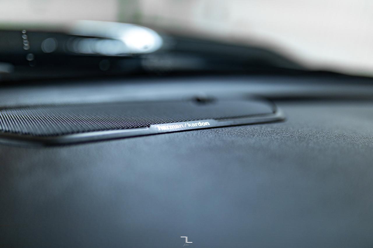 2023 Ram 2500 4x4 Crew Cab Laramie Night Edition Diesel Leather Roof Nav 6&quot; Lift Red Deer AB