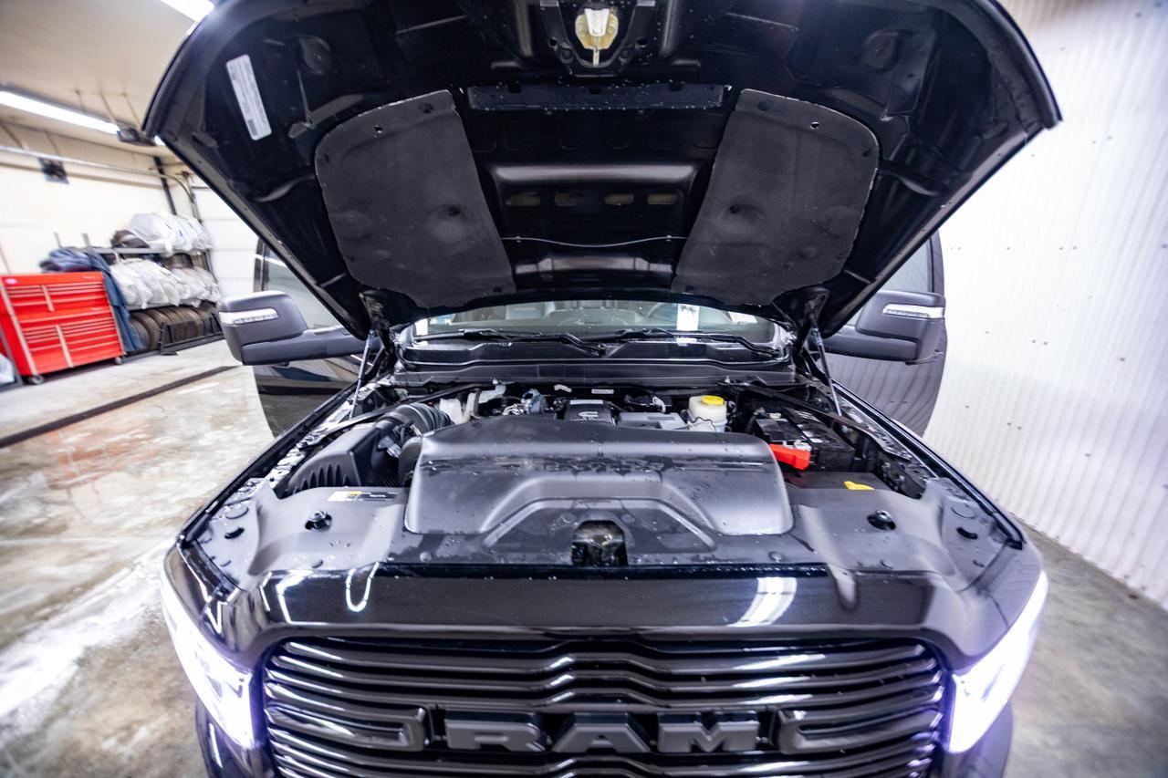 2023 Ram 2500 4x4 Crew Cab Laramie Night Edition Diesel Leather Roof Nav 6&quot; Lift Red Deer AB