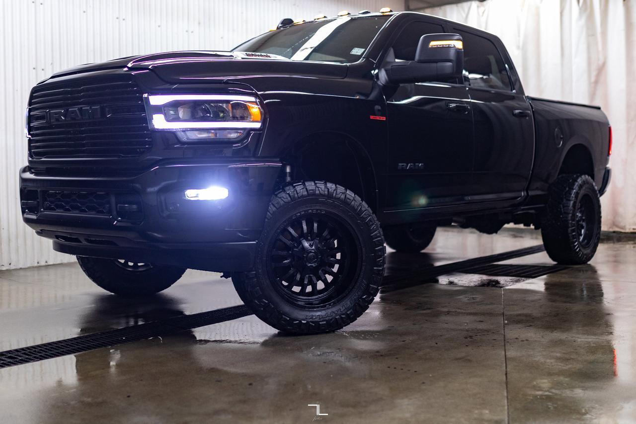 2023 Ram 2500 4x4 Crew Cab Laramie Night Edition Diesel Leather Roof Nav 6&quot; Lift Red Deer AB
