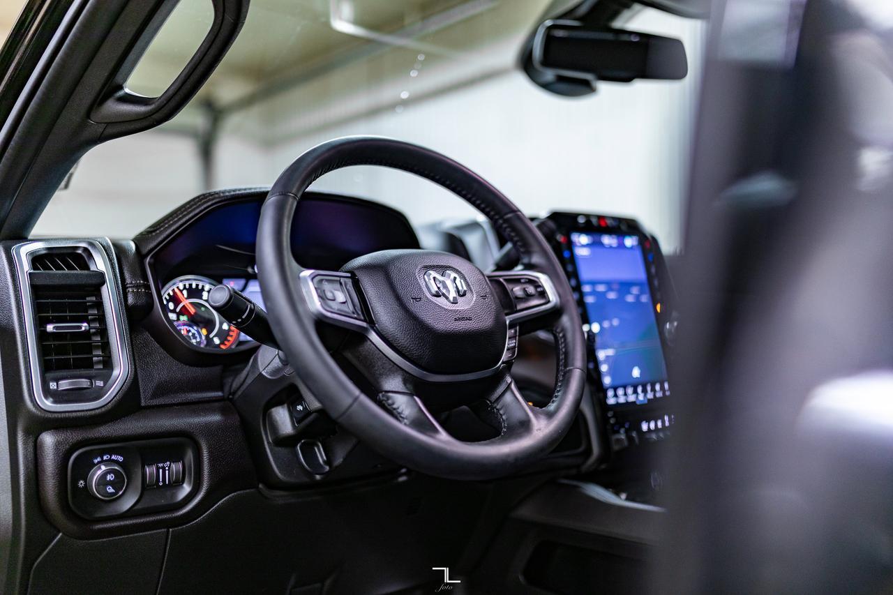 2023 Ram 2500 4x4 Crew Cab Laramie Night Edition Diesel Leather Roof Nav 6&quot; Lift Red Deer AB