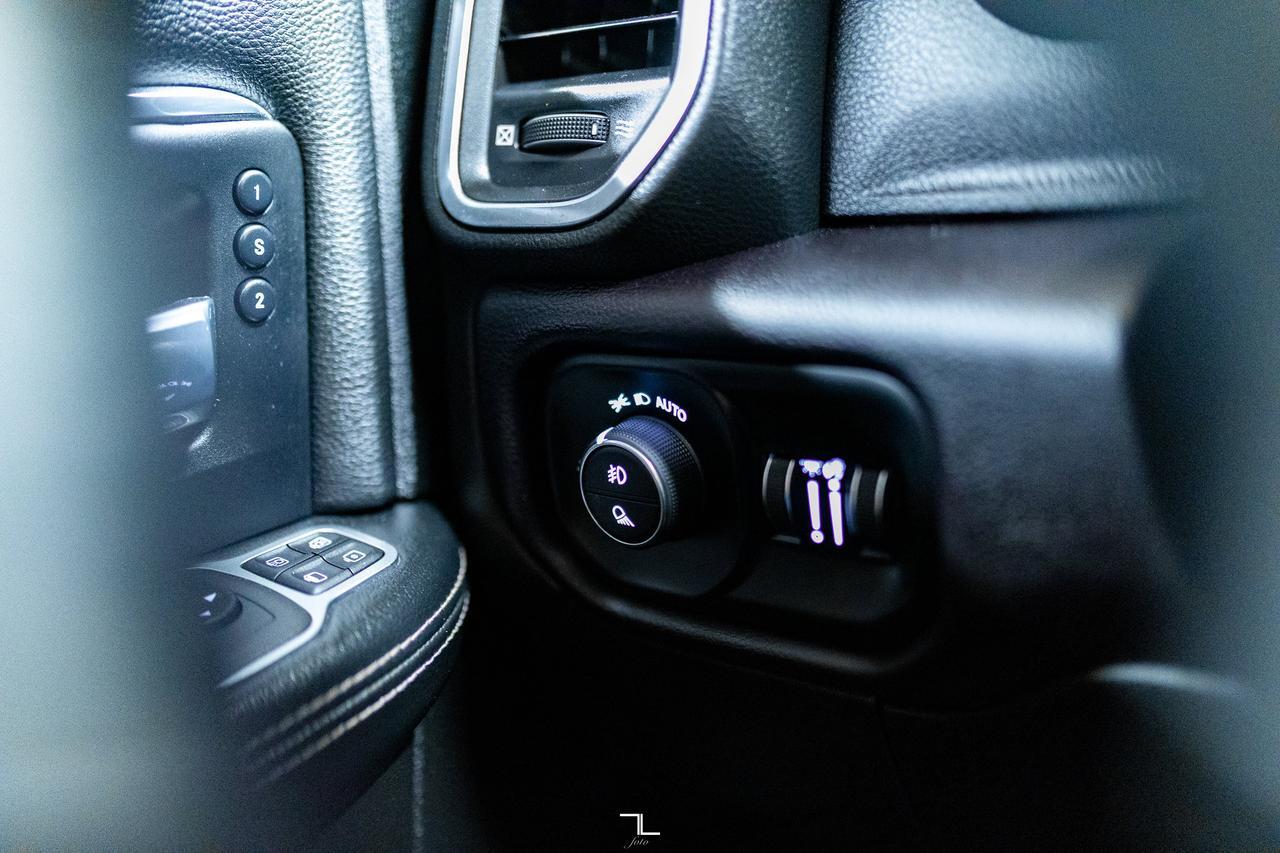 2023 Ram 2500 4x4 Crew Cab Laramie Night Edition Diesel Leather Roof Nav 6&quot; Lift Red Deer AB