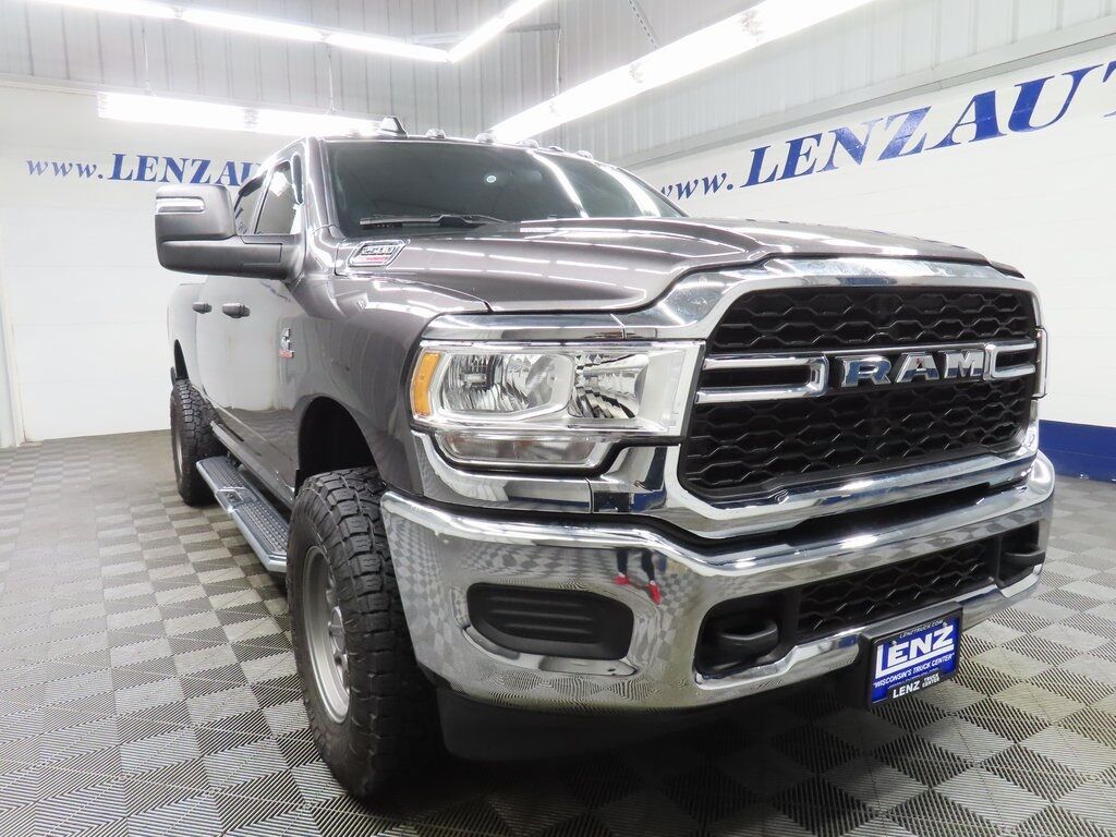 2023 Ram 2500 4x4 Crew Cab Tradesman