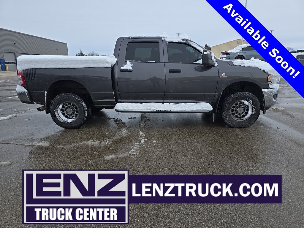 2023 Ram 2500 4x4 Crew Cab Tradesman