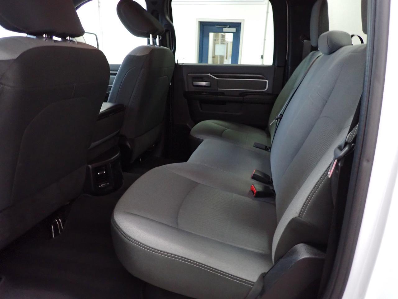 2023 Ram 2500 Big Horn 4WD CREW CAB 8'BOX Listowel ON