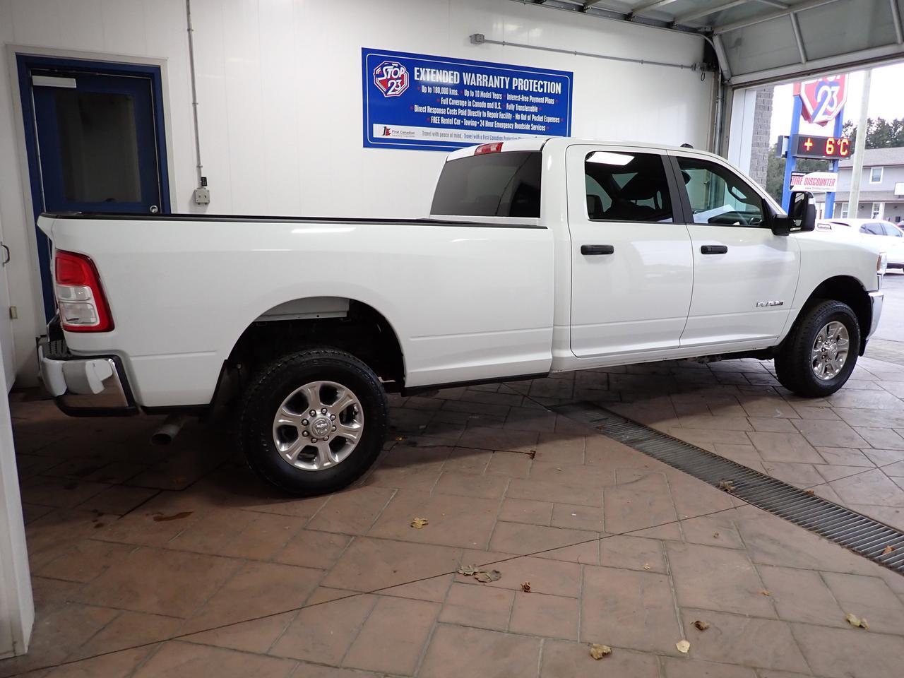 2023 Ram 2500 Big Horn 4WD CREW CAB 8'BOX Listowel ON